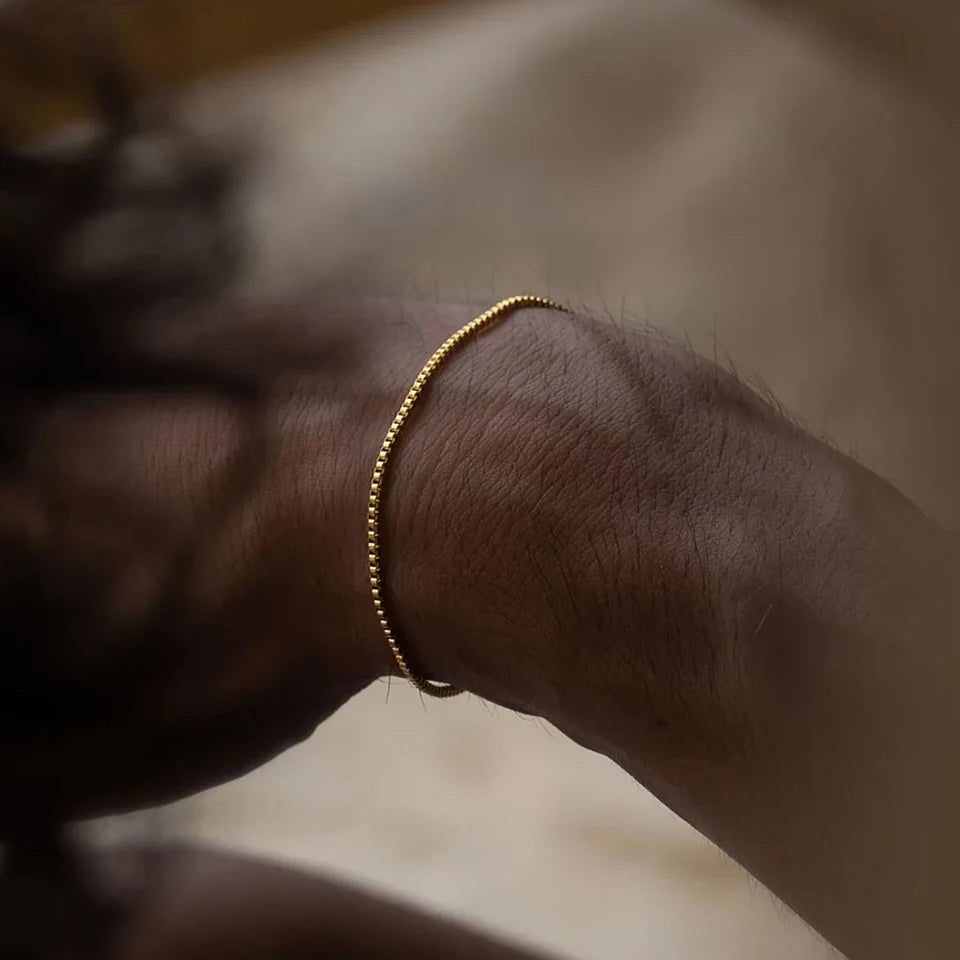 Box Bracelet (Gold)