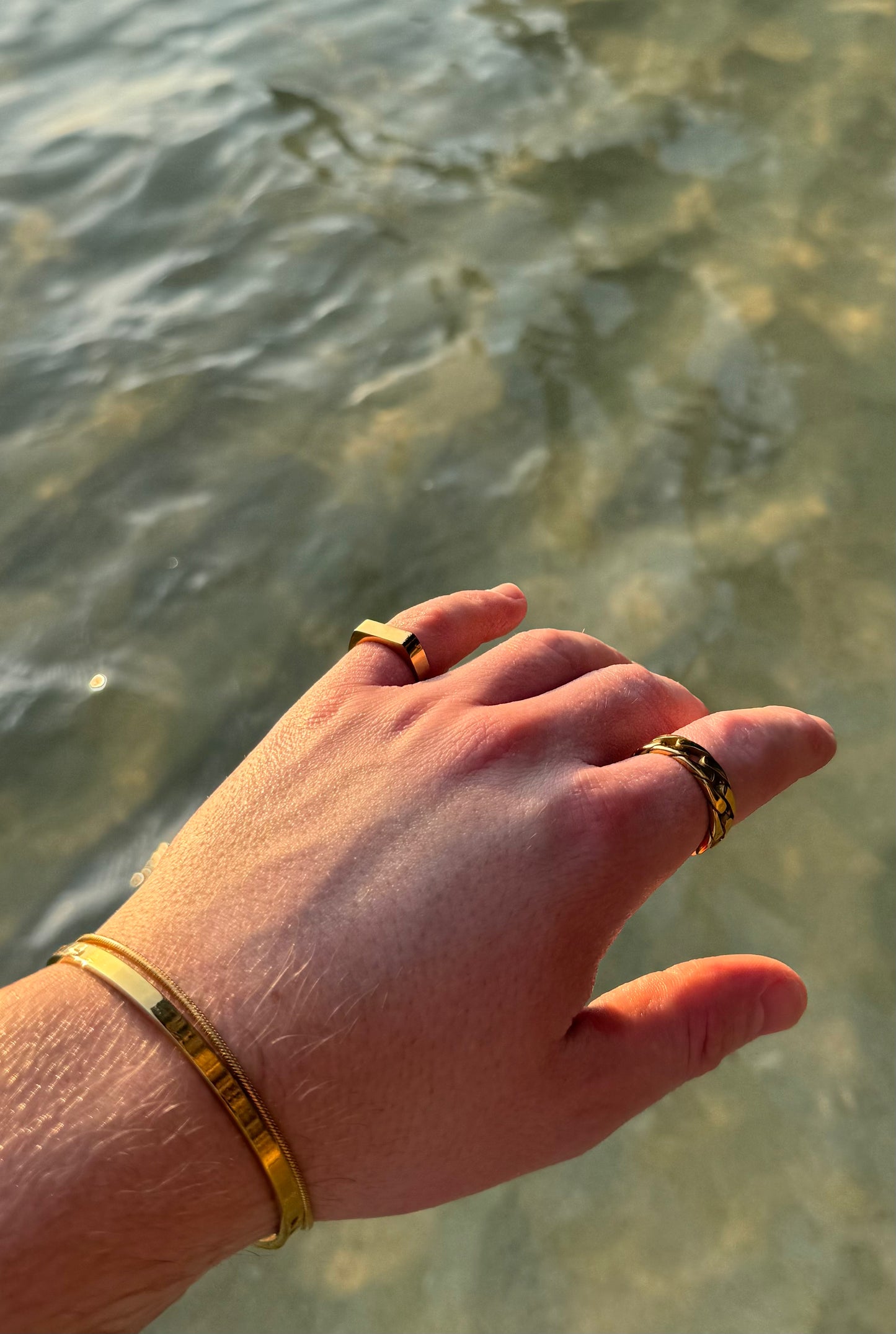 Defined Signet (Gold) 5mm